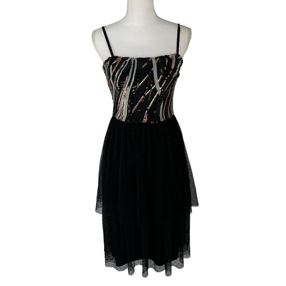 Dress the Population Dresses & Skirts - NWT Dress The Population Kady Sequin Block Print Tiered Dress in Black Multi Sml